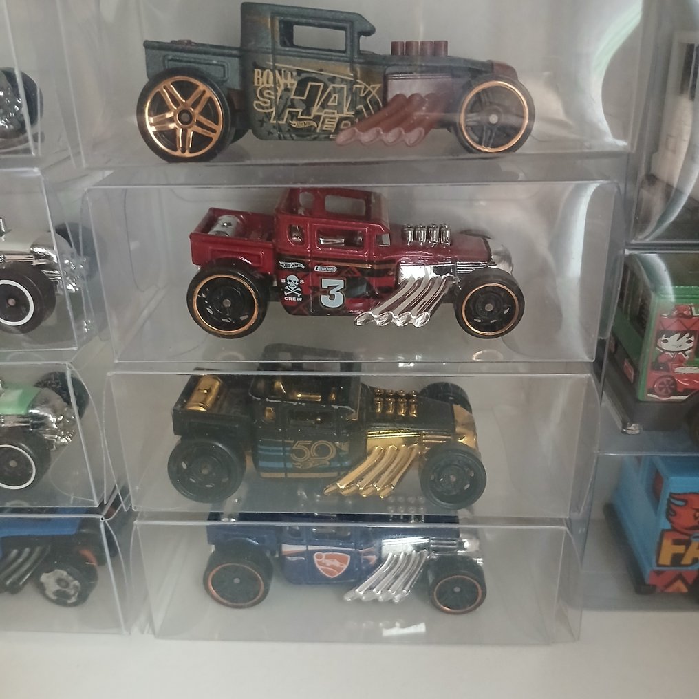 Hot Wheels 1:64 - Modell autó (14) - Legendary Bone Shaker and Quick bite with treasure hunt model and 2 wooden Hot Wheels model - Forró kerekek #2.1