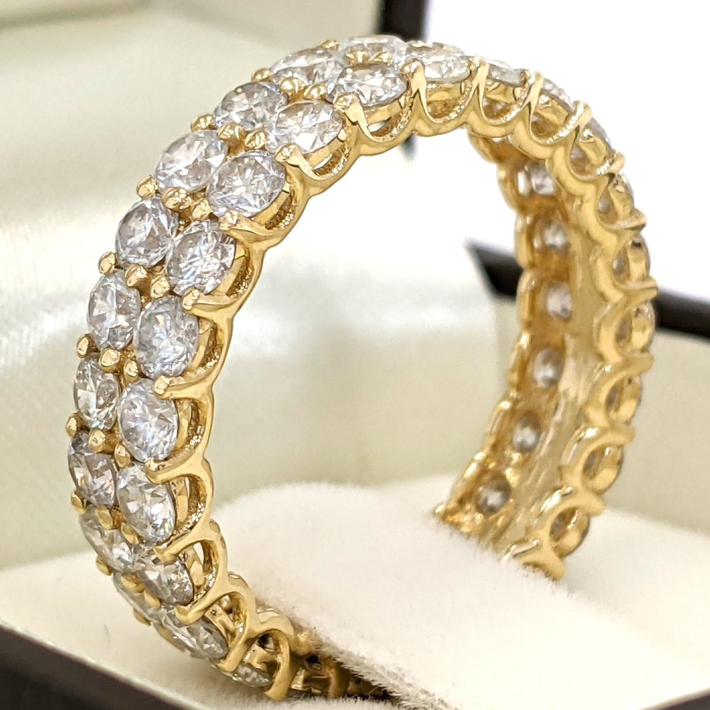 No reserve price - Ring - 14 kt. Yellow gold - 4.00ct. tw. Diamond (Natural coloured) - IGI #4.3