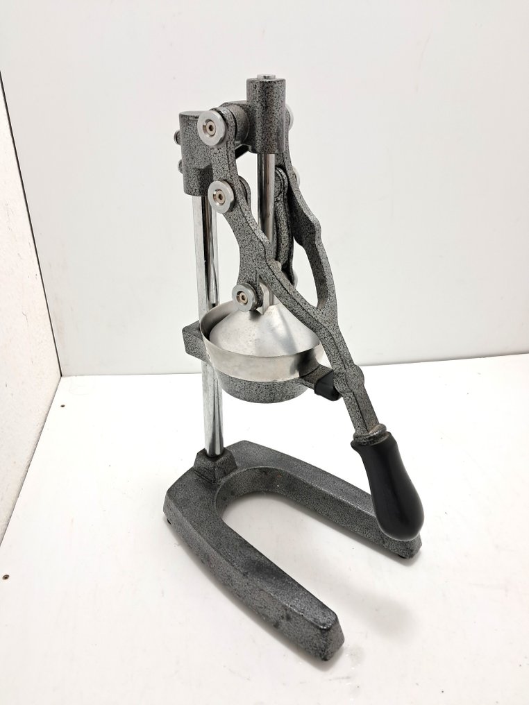 Royal Catering - Πρέσα Industrial - Φρούτα 80 εκ. 6,5 κιλά #1.0