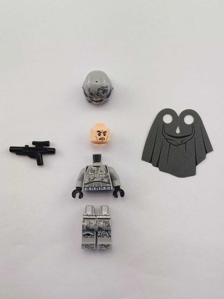 Lego - Star Wars - 4 Minifigures - sw0927 Mimban Stormtrooper / sw0925 Han Solo / sw0919 Tobias Beckett / sw0926 #1.0
