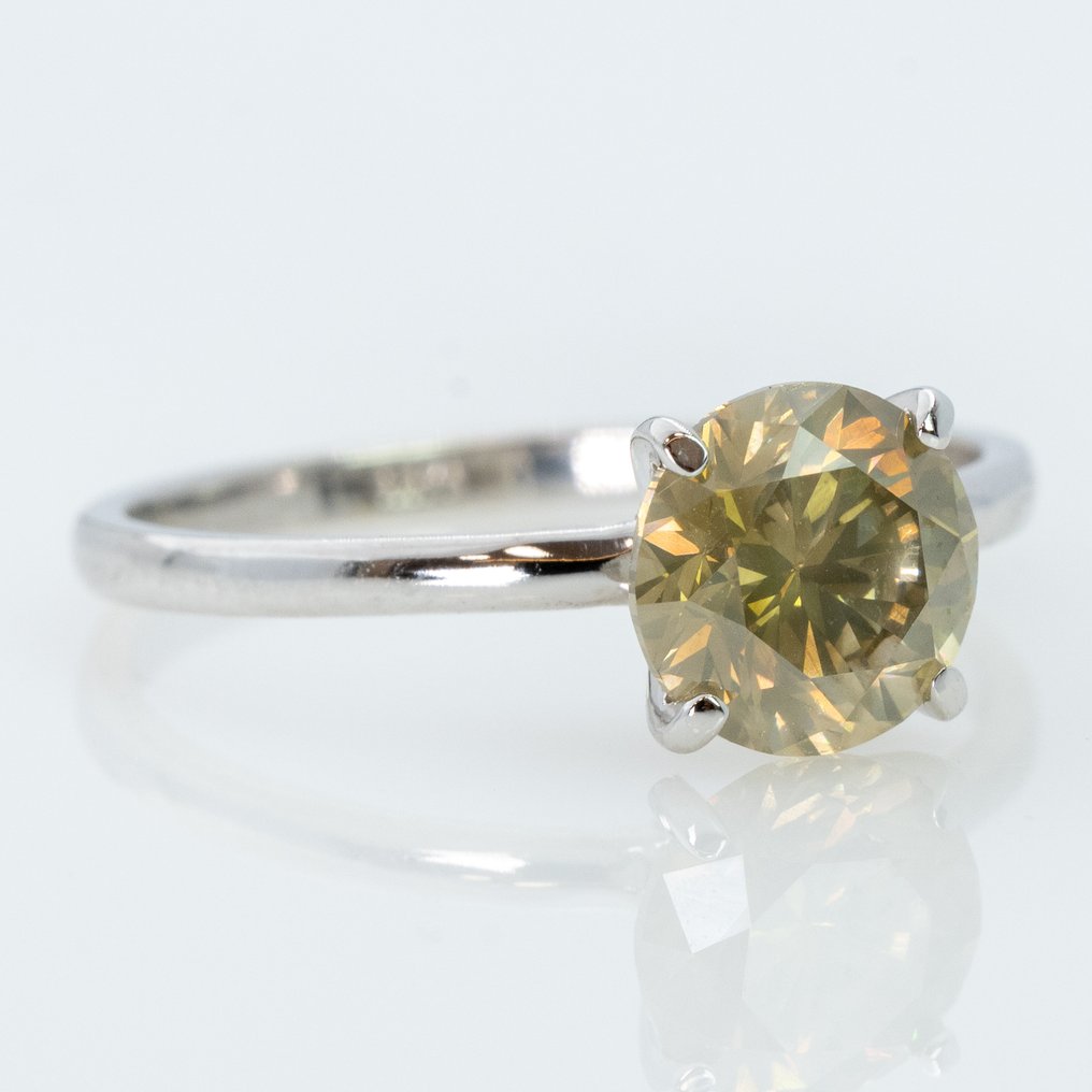 沒有保留價 - 戒指 - 14 克拉 白金 -  1.55ct. tw. 鉆石 (天然彩色) - IGI #3.2