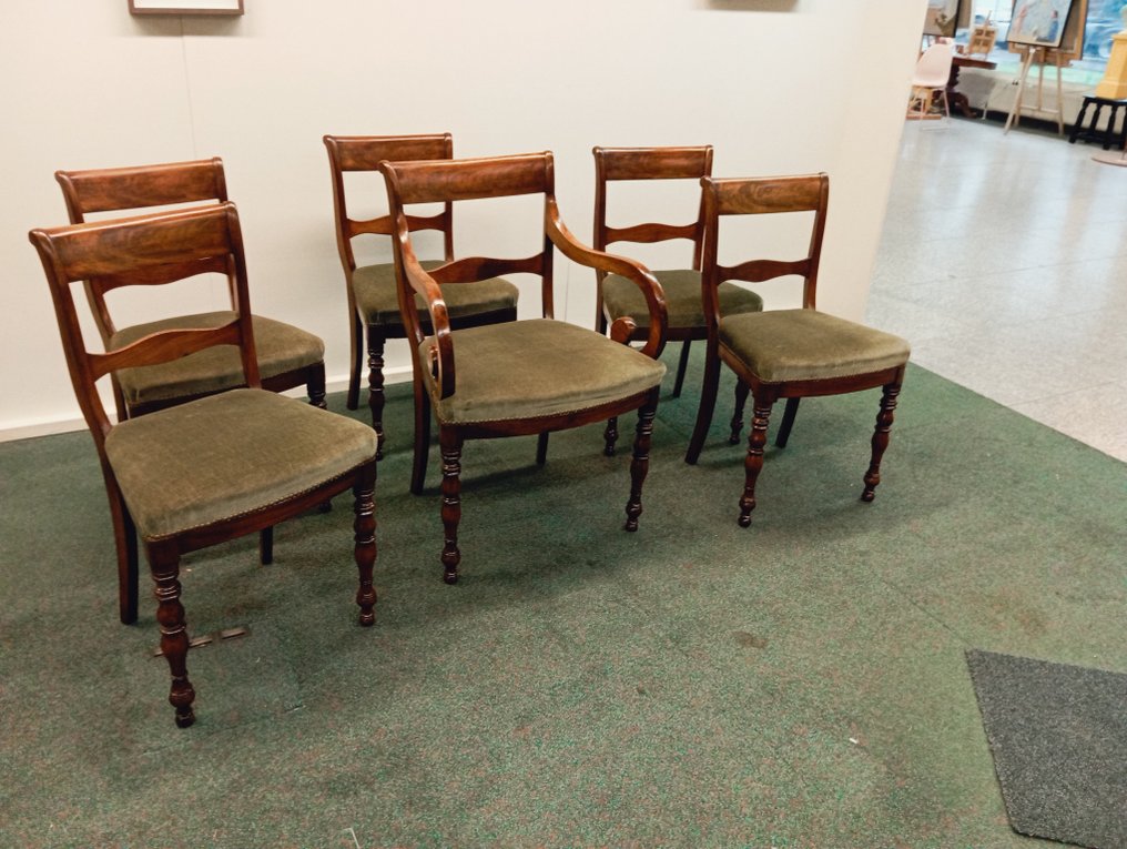 Scaun (6) - Mahon #1.0