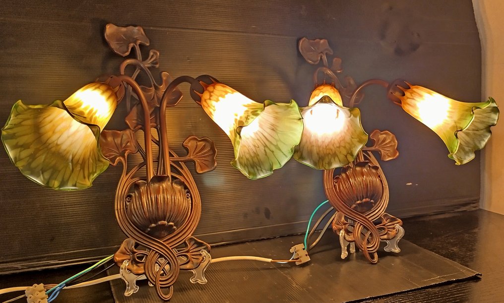 Stile Art Nouveau revival, 40 cm - 壁突式照明 (2) - 金属, 玻璃 #1.0