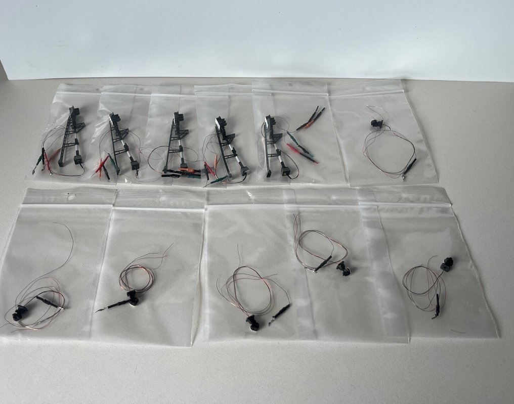 Digikeijs H0 - DR701/DR711 - 模型火車風景 (11) - 荷兰主信号和矮信号 Digikeijs #1.0