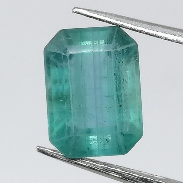 1 pcs  Vihreä Smaragdi  - 2.67 ct - Instituto Gemólogico Español (IGE) #1.0