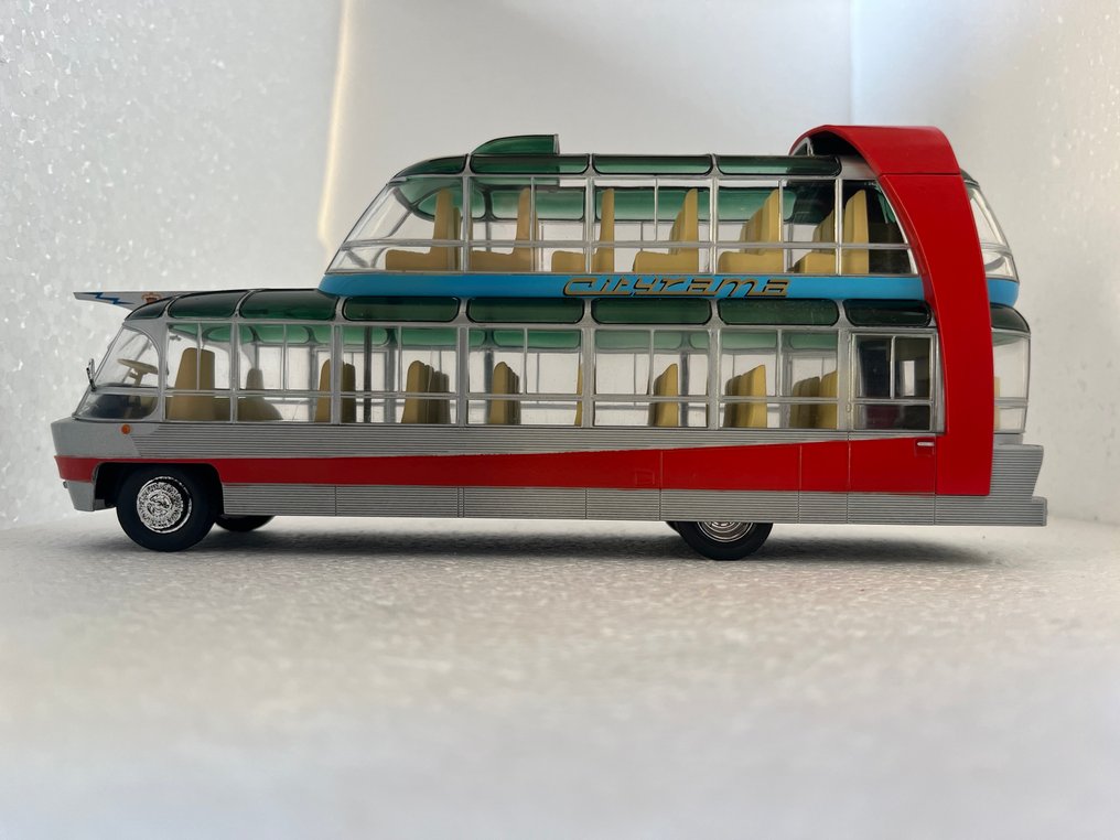 Altaya 1:43 - Model autobusu (3) - Set di 3 autobus d'epoca in scala: Coach panoramico a doppio piano trasparente; Autobus Veronelli; #2.1