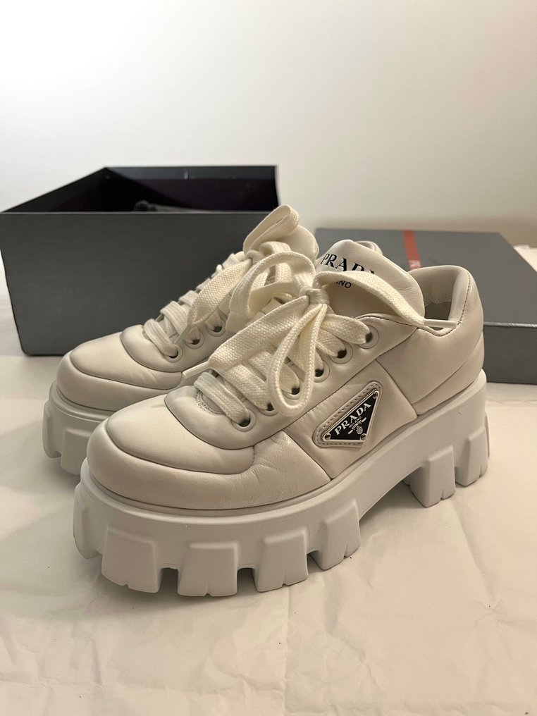 Prada - Zapatos con cordones - Tamaño: EU 36 #2.1