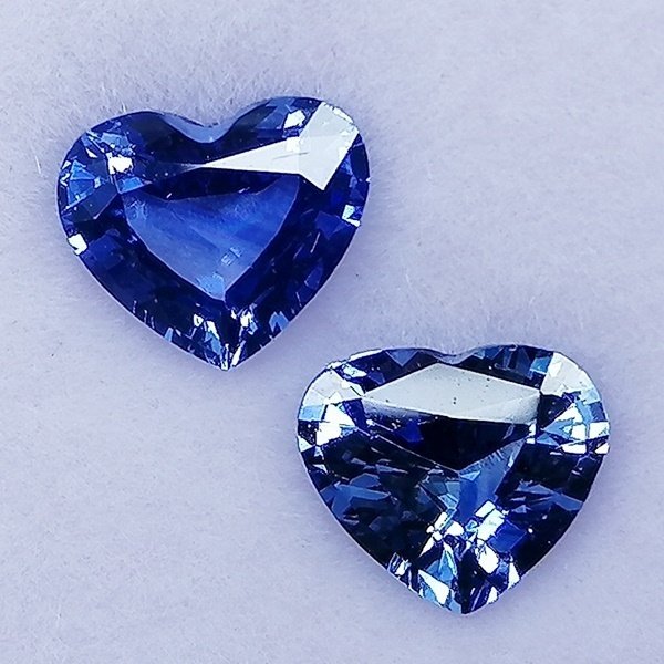 2 pcs 蓝色 蓝宝石 - 1.42 ct - 西班牙宝石学院(IGE) - 斯里兰卡 #1.0