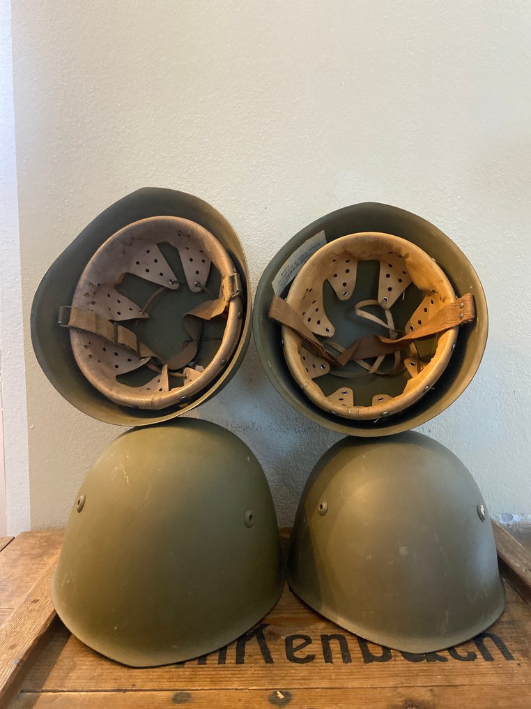 Ιταλία - Σετ 4 Ιταλικών Στρατιωτικών Καπέλων M33 – Δεκαετίες ’50 και ’60 – Σε άριστη κατάσταση - Στρατιωτικός εξοπλισμός #1.0