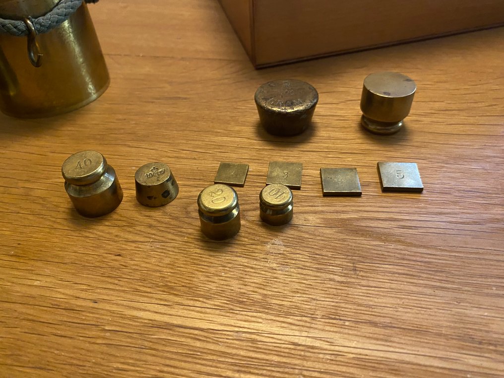 Thiele - Balance - Laiton - Poids de stock néerlandais #4.3