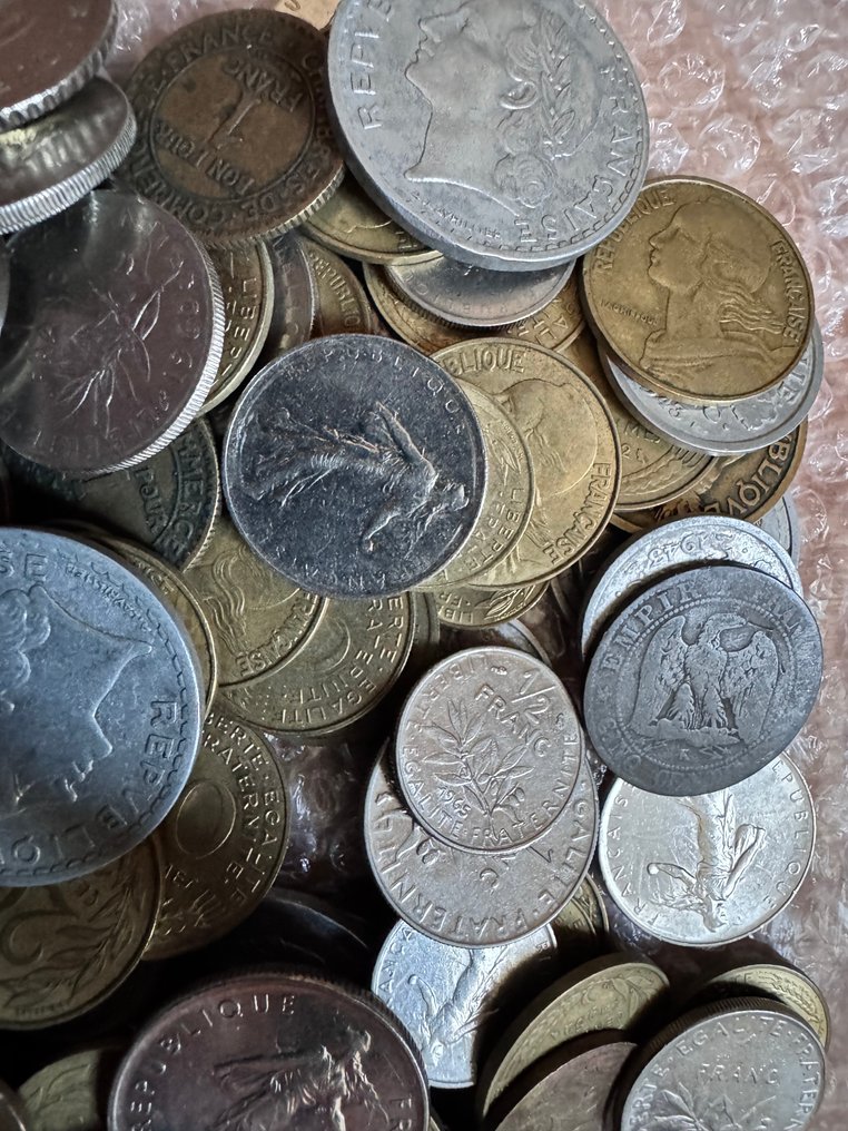 法国, 摩纳哥, 法国殖民地. Lot de 150 monnaies, dont certaines en argent  (没有保留价) #1.0