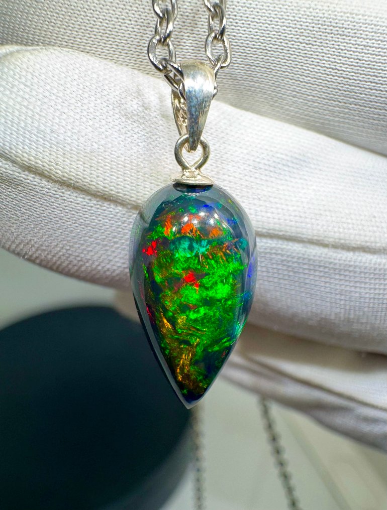 Οπάλιο Κρεμαστό κόσμημα - Ύψος: 24 mm - Πλάτος: 9 mm- 0.9 g - (1) #1.0