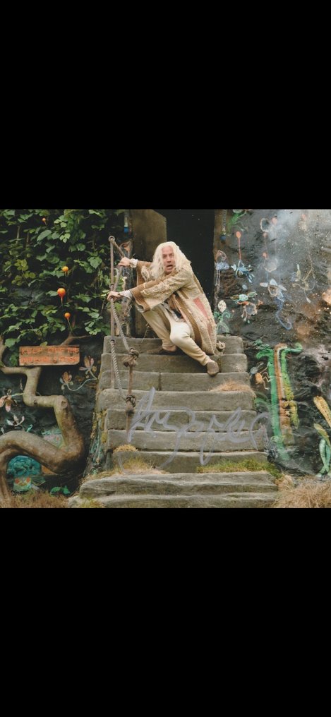 Harry Potter - Signed by Rhys Ifans (Xenophilius Lovegood) #3.2