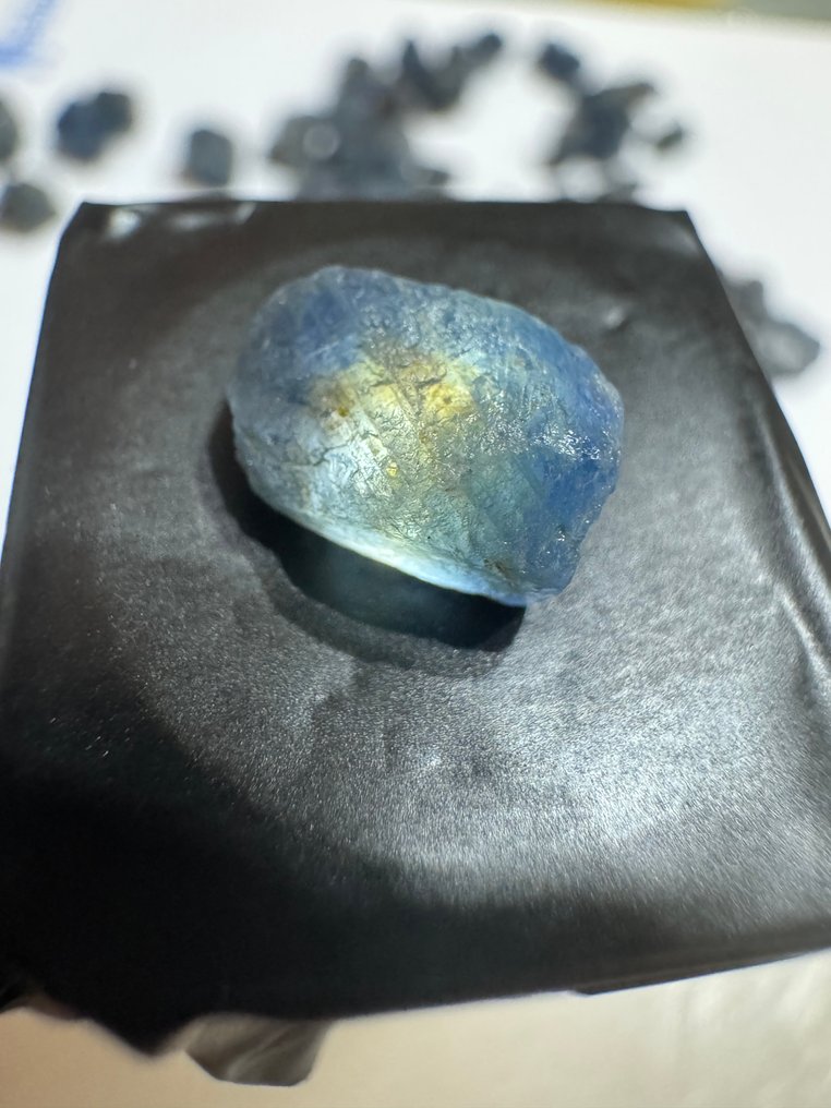 Zaffiro Grezzo- 20 g - (51) #2.1