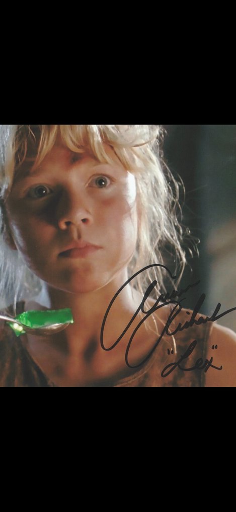 Jurassic Park - Signed by Ariana Richards (Lex) #2.1