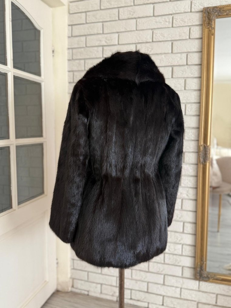 Artisan Furrier - 皮毛大衣 #3.2