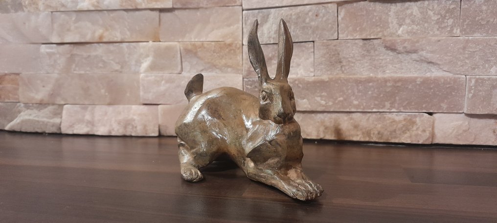 Pierre Chenet (XX-XXI) - Sculpture, Le Lapin allongé cubiste - 10 cm - Bronze #2.1
