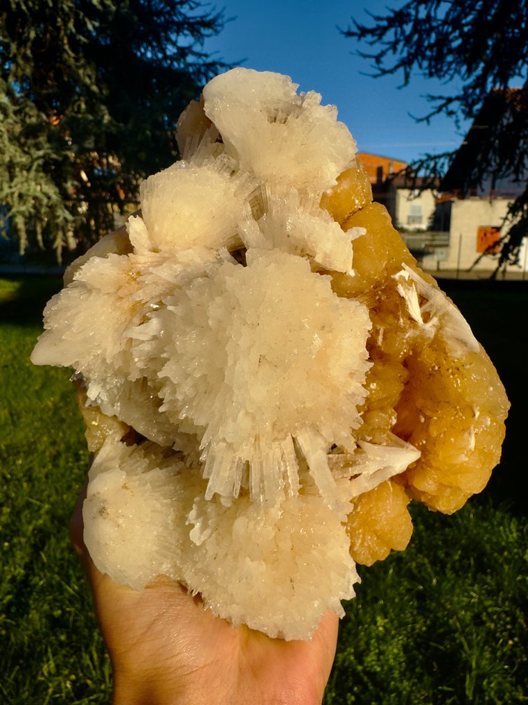 Καταπληκτικό Mesolite με πορτοκαλί Stilbite. Κρίσταλ στη μήτρα - Ύψος: 17 cm - Πλάτος: 13 cm- 1816 g - (1) #1.0