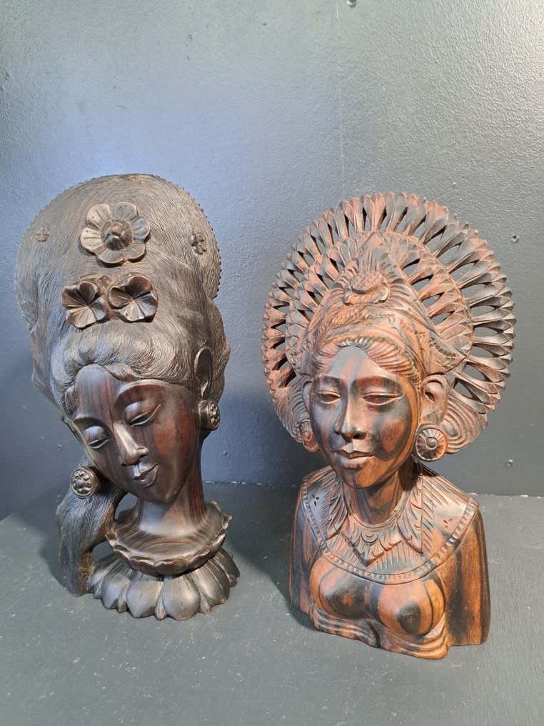 Twee Balinese dames - Statue - Indonesien  (Ohne mindestpreis) #2.1