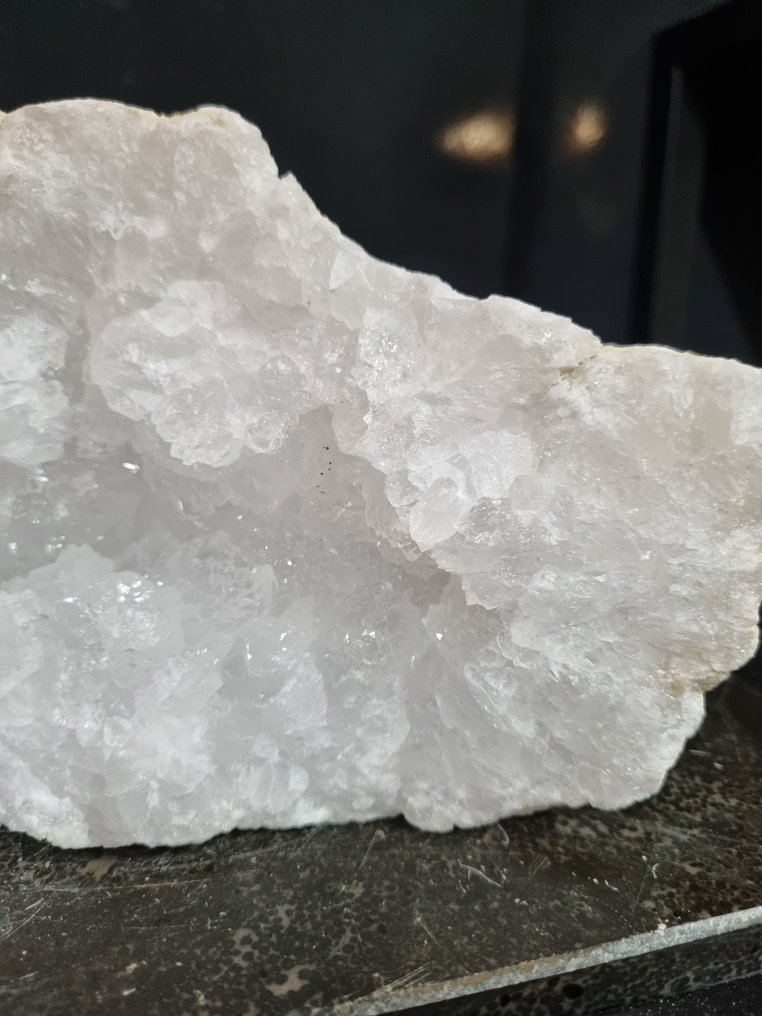 Quartz HQ stor bergkrystal geode - Højde: 210 mm - Bredde: 120 mm- 2380 g #2.1