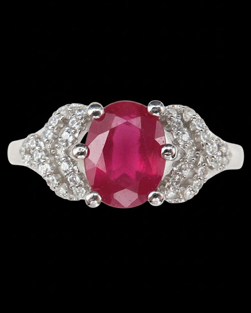 Rubin - Argint, Inel Rubin „Reine des Pierres”: Pasiune Regală și Forță Vitală - Argint 925 - Inel #1.0