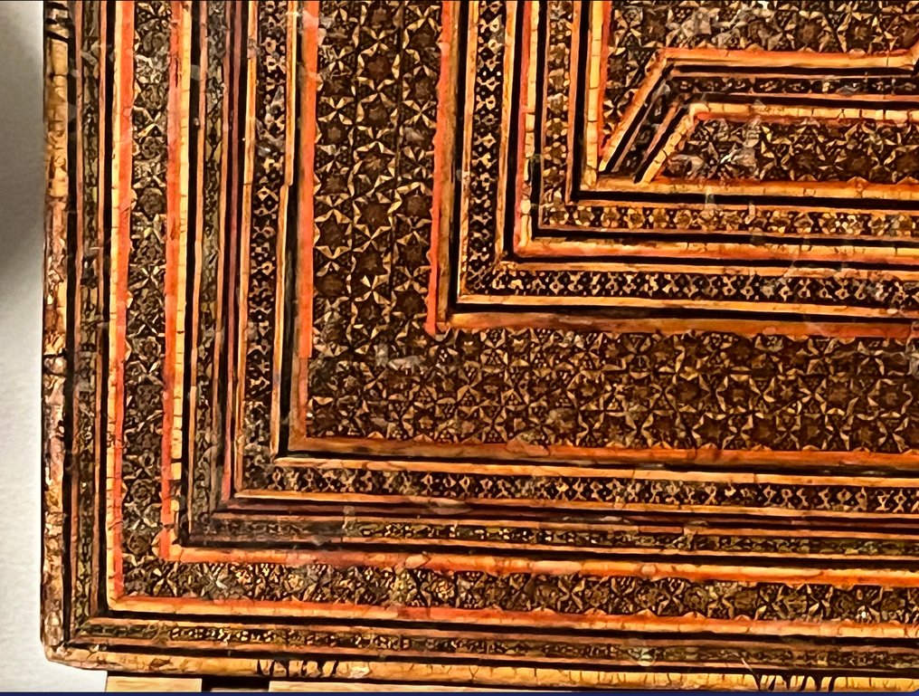 Miroir Qajar，伊斯兰艺术 - 伊斯法罕 - 木 - 中东 - Qajar dynasty (1796–1925) #4.3