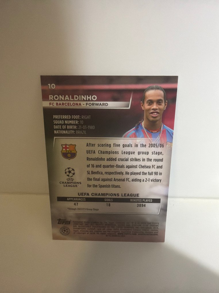 Topps Ronaldinho Hand Signed - 1 Card - Good (GD) #2.1