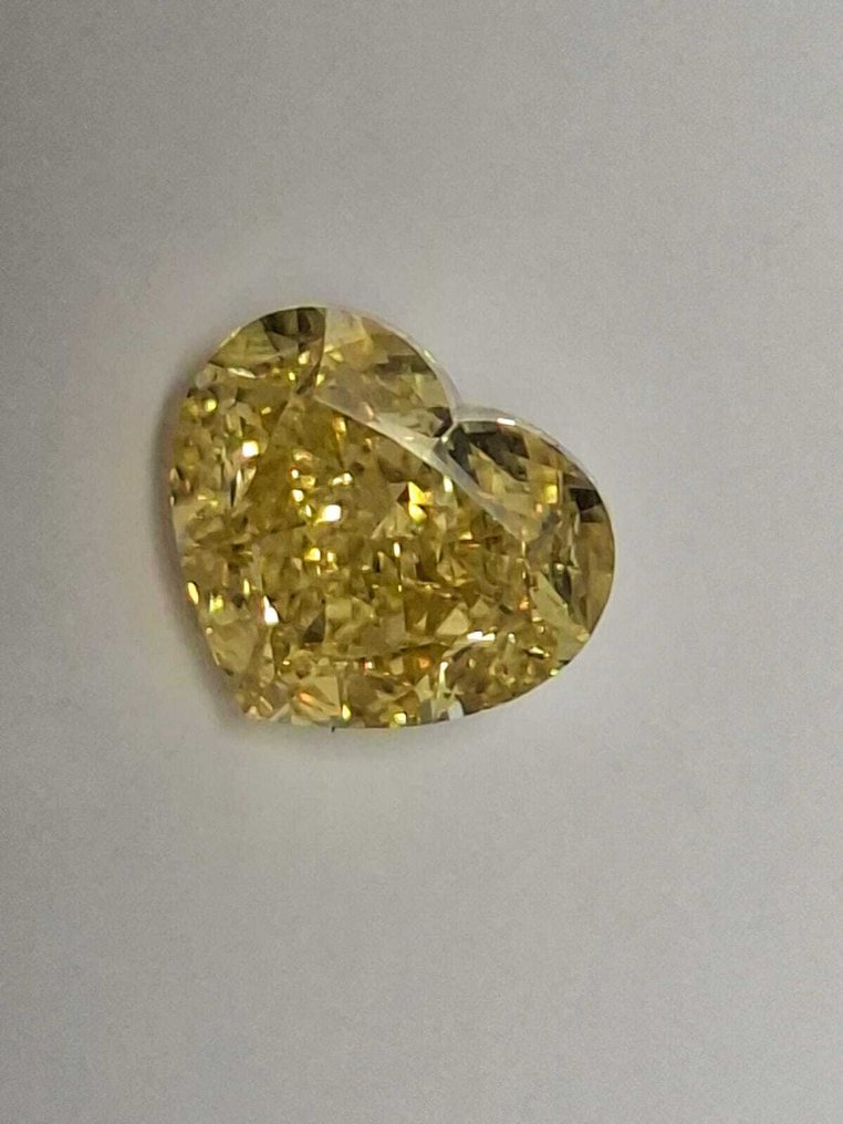 1 pcs 钻石  (天然色彩的)  - 3.00 ct - 心形 - Fancy 稍帶棕色的 黄色 - VS2 轻微内含二级 - 美国宝石研究院（GIA） #1.0