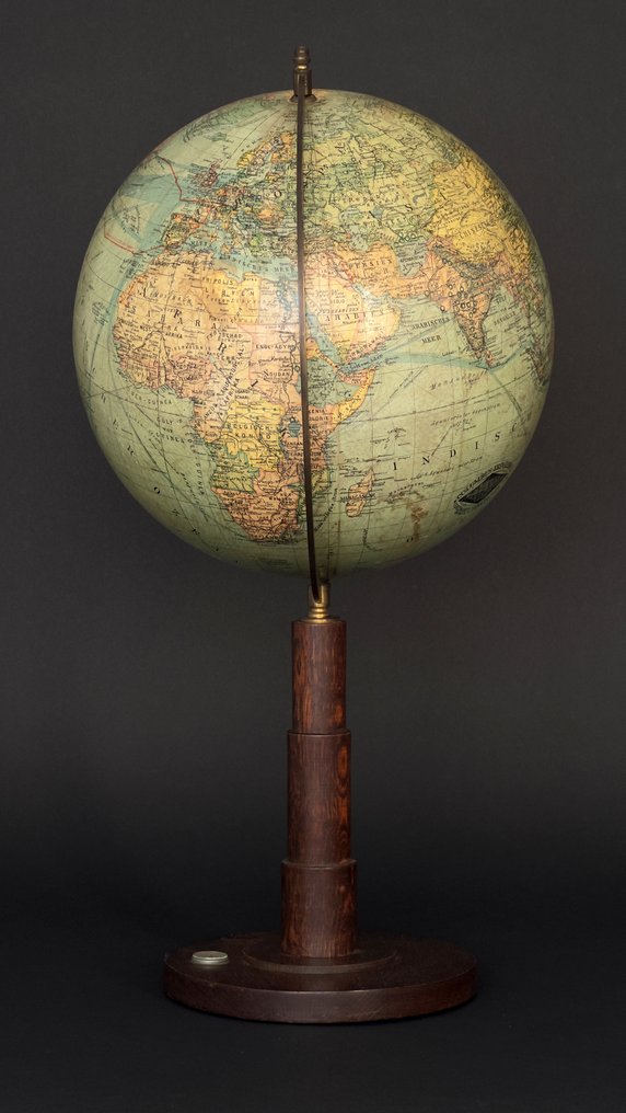 Globe Dr. Neuse et C. Luther, par Columbus - 1920 #3.2