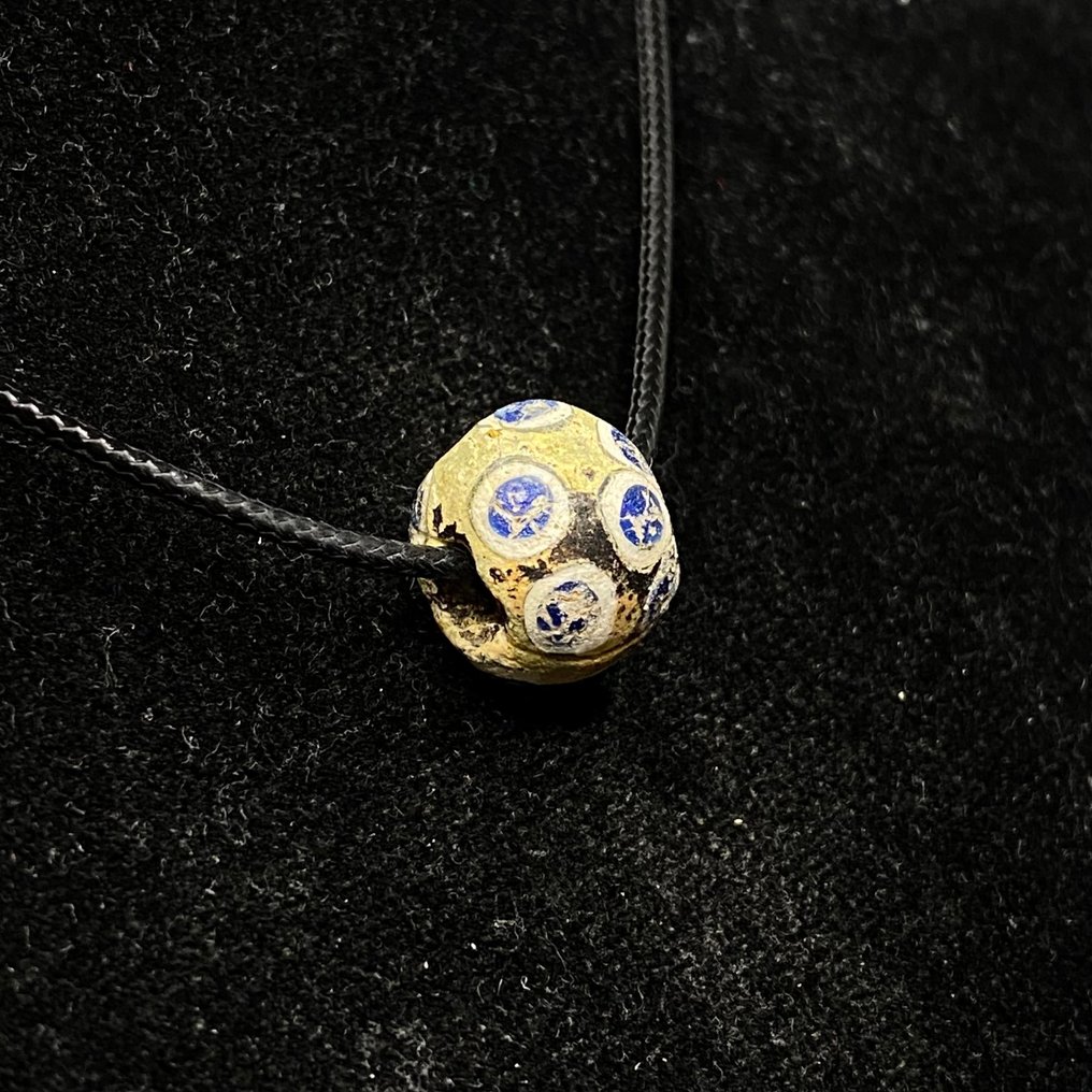 Φοινικικό Γυαλί Αρχαίο φοινικικό μωσαϊκό γυάλινο χάντρα με μπλε και κίτρινα κυκλικά μοτίβα. Φοινικική κουλτούρα,  (χωρίς τιμή ασφαλείας) #3.2