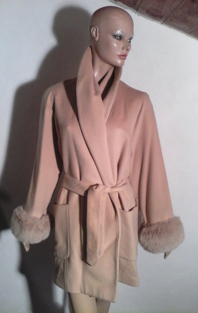 Artisan Furrier - Jas #1.0