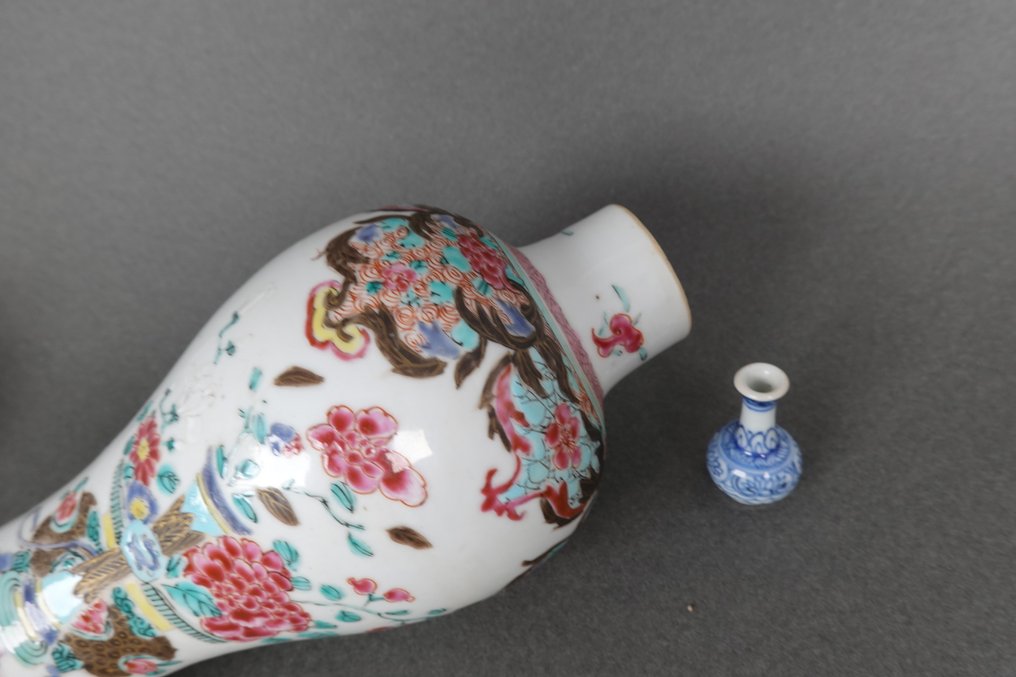 Vase - Porcelain - China - Yongzheng (1723-1735)  (No reserve price) #1.0