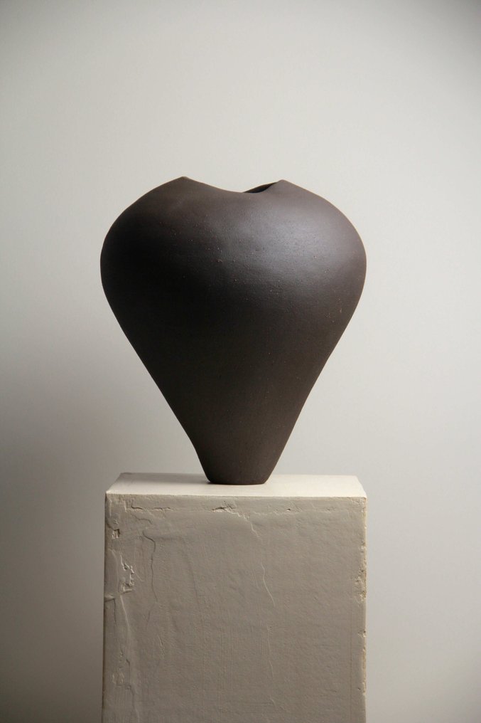 LEA STUDIOS - Valentina Cojocaru - Sculptură, Ebony - 40 cm - Faianță #4.3
