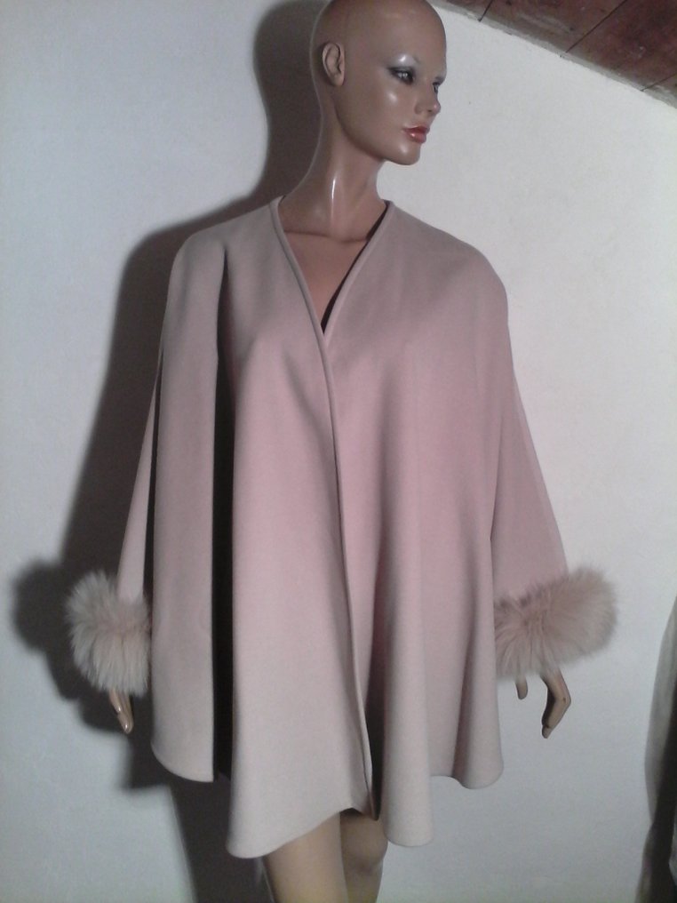 Artisan Furrier - Κάπα #1.0