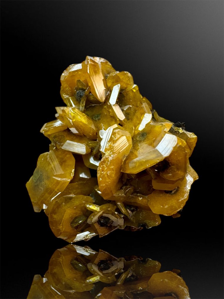 Wulfenit Mineralsamling - Høyde: 3.5 cm - Bredde: 1.5 cm- 20 g - (1) #1.0