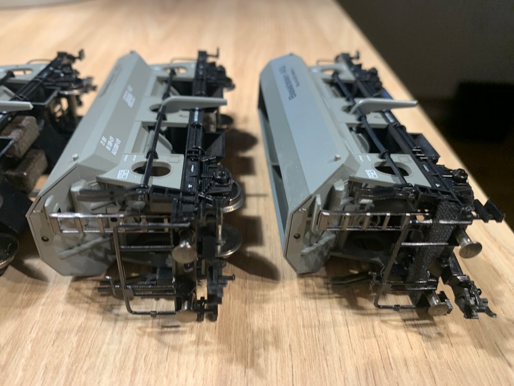 Fleischmann H0轨 - 模型火车货运车厢 (4) - 瑞士 - SBB #4.3