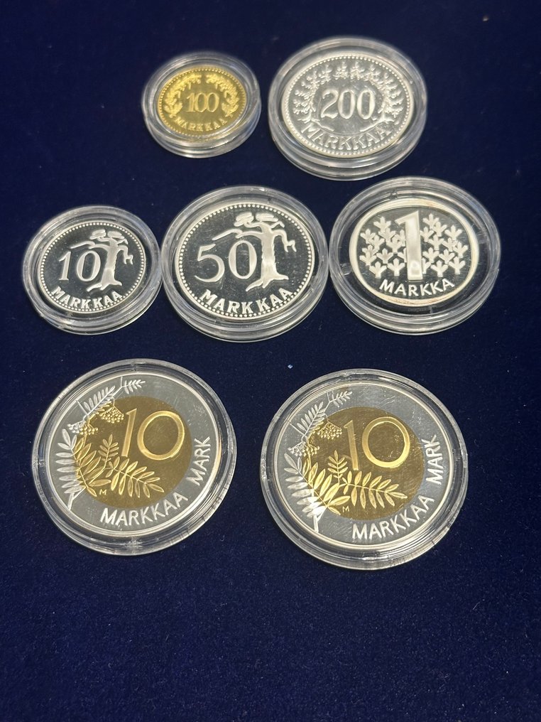 Finlanda. Lot of 7 medals: 1, 10, 50, 100, 200 Markkaa, part of the Set "Suomen markan history 1864-2001" 2005/2006 #1.0