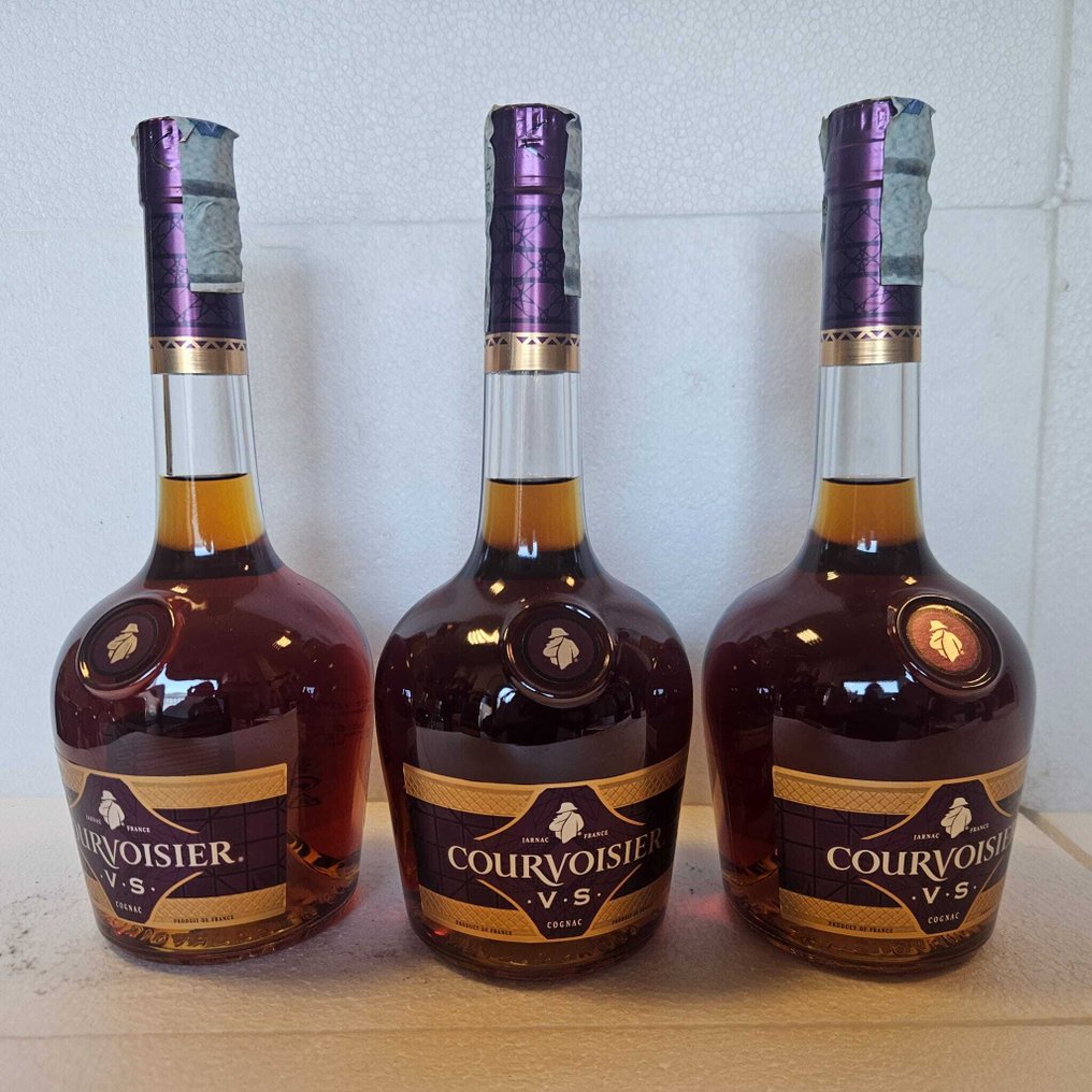 Courvoisier - VS Le Cognac De Napoleon  - 70 cl - 3 flaschen #1.0