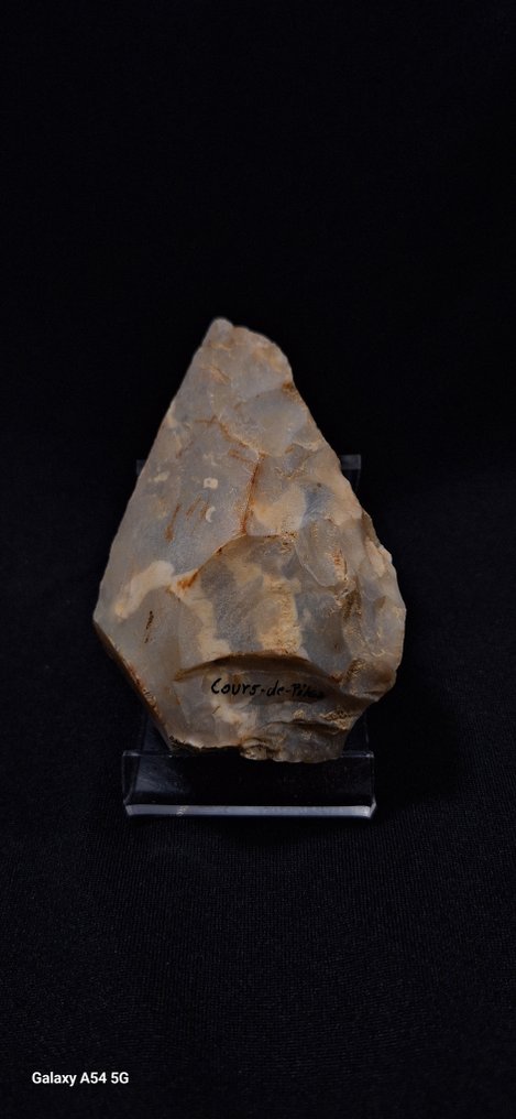 Παλαιολιθική Κορνεόλη Βίφας σε λευκό πυριτόλιθο Μουστεριανού από τη Γαλλία, Ντορντόν, νομός 24, συλλογή ιδιωτικής - 90 mm (χωρίς τιμή ασφαλείας) #1.0