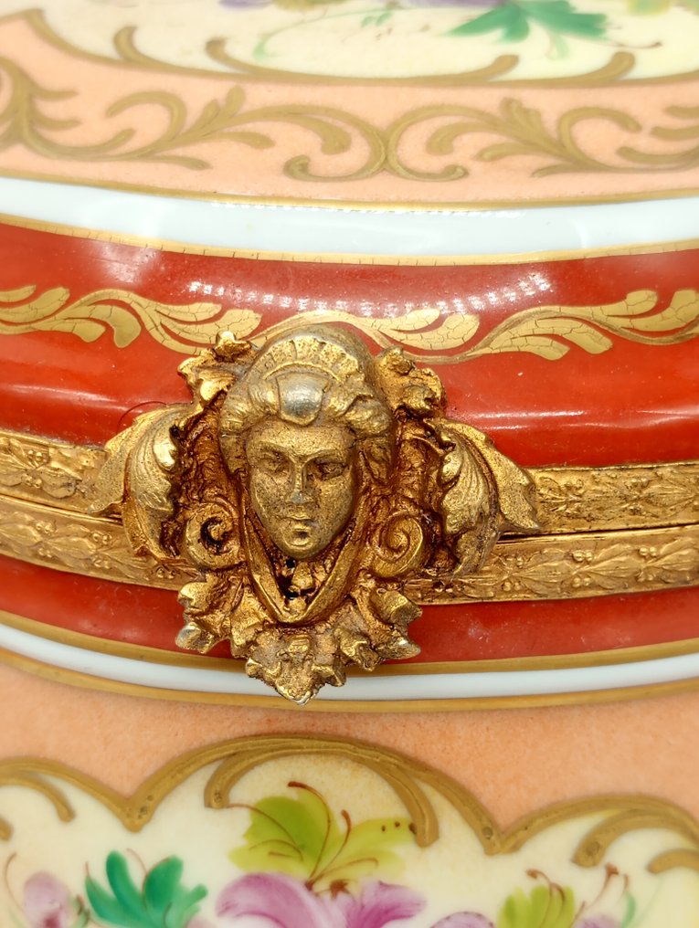 Limoges - 棺材 - 瓷, 镀金青铜 - 大手提包 #4.3