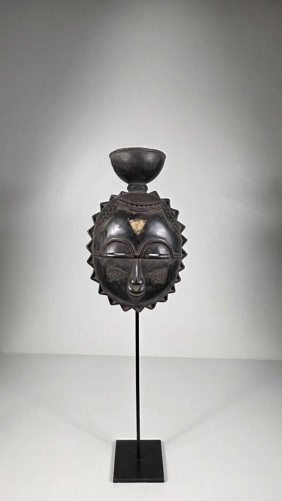 Baoulé-luinen maski - Norsunluurannikko  (Ei pohjahintaa) #1.0