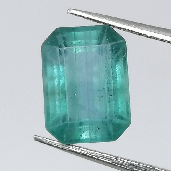 1 pcs  Vihreä Smaragdi  - 2.67 ct - Instituto Gemólogico Español (IGE) #2.1