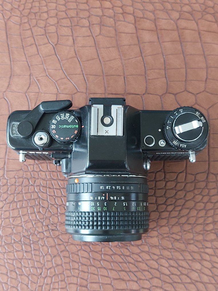 Praktica B200 electronic + Prakticar 1,8/50mm | Analoginen kamera #1.0