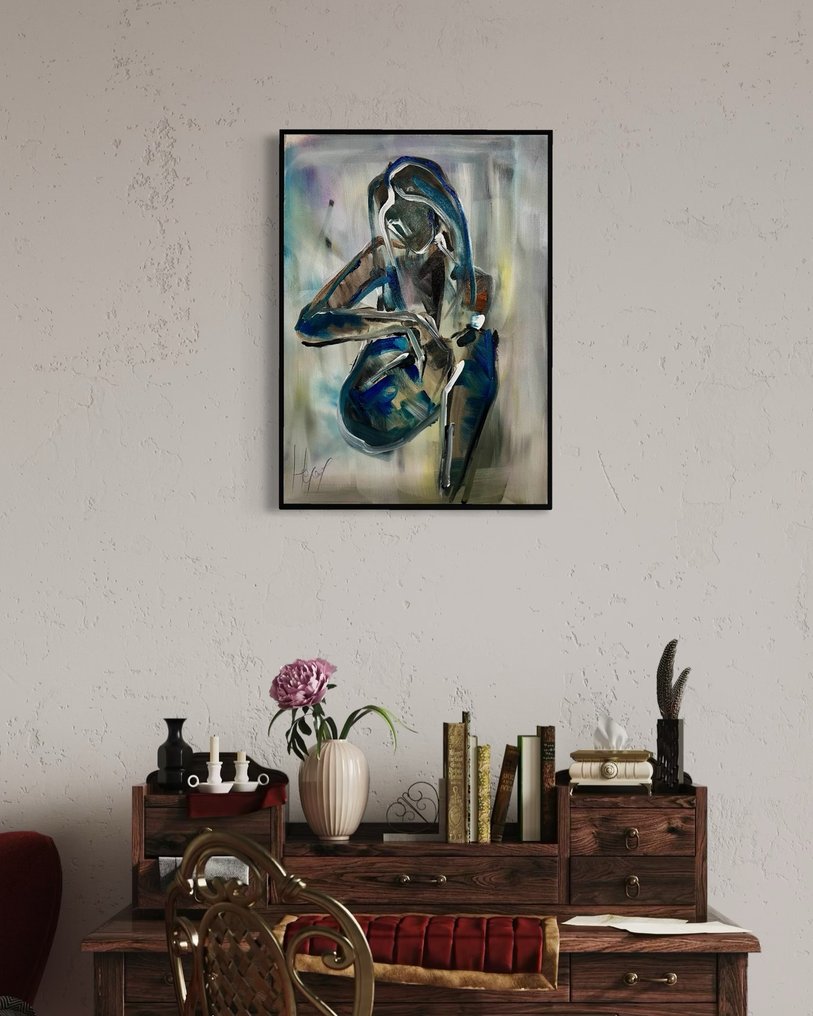 Harper - Sitting Lady #4.3