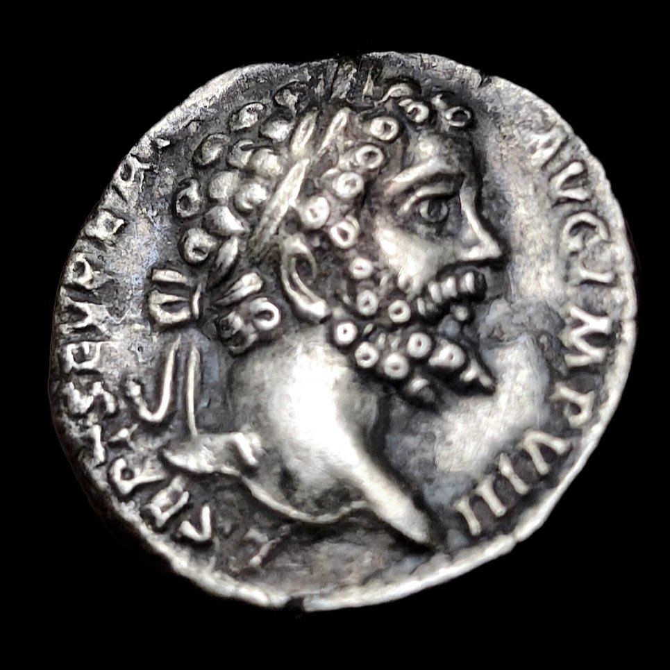 Rooman imperiumi. Septimius Severus (193-211). Denarius Rome - FORTVNAE REDVCI  (Ei pohjahintaa) #1.0