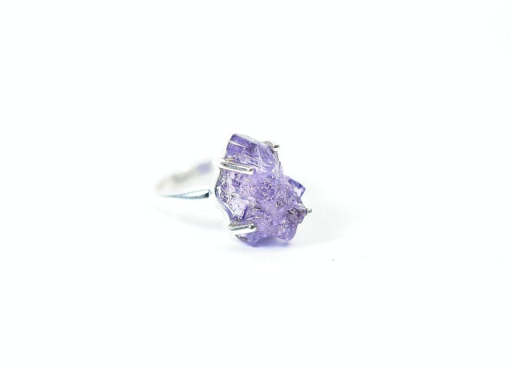 Tanzanite Ring / raw / new- 5 g - (1) #1.0