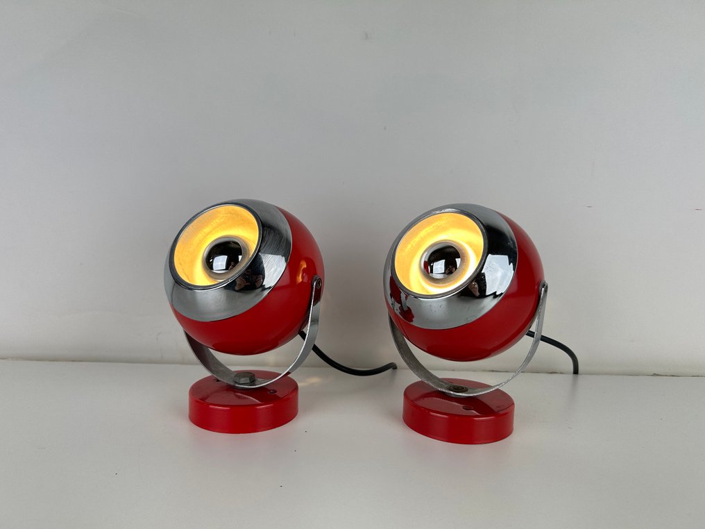 Lampada (2) - Coppia di lampade Eyeball Space Age anni 60/70 in metallo verniciato rosso acceso #2.1
