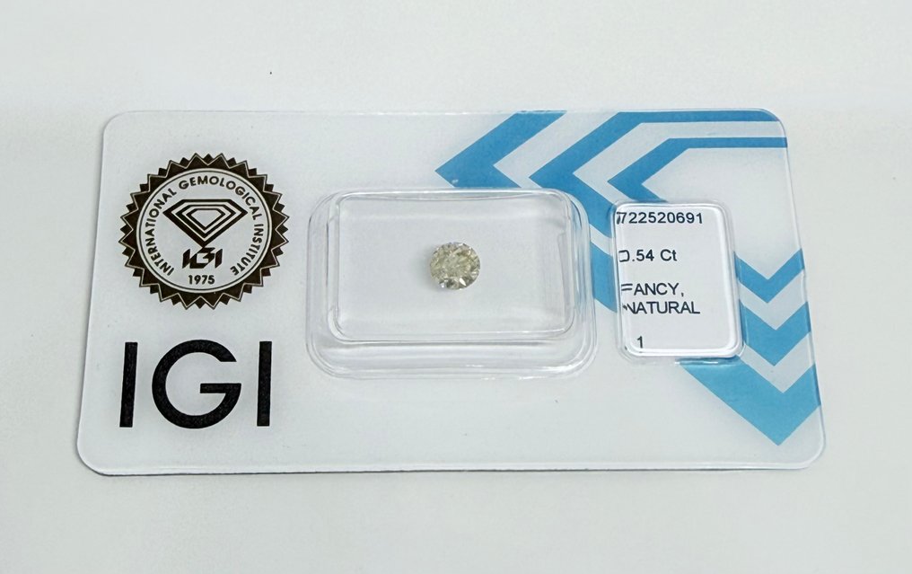 没有保留价 - 1 pcs 钻石 (天然色彩的) - 0.54 ct - 圆形 - Fancy light 稍帶黄色的 黄色 - I1 内含一级 - 国际宝石研究院(IGI) #1.0