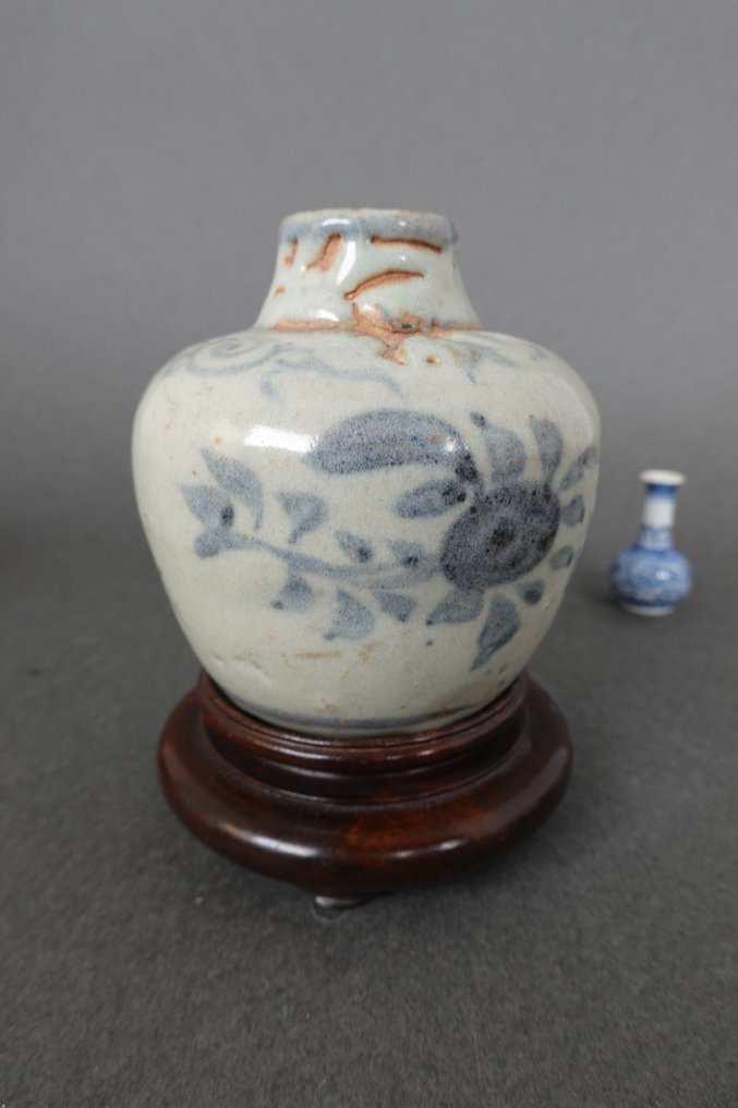 Jiajing (1522-1566) - 罐 - 青白瓷明代球形瓶 - 瓷器 - 桃子与叶子图案 #4.3