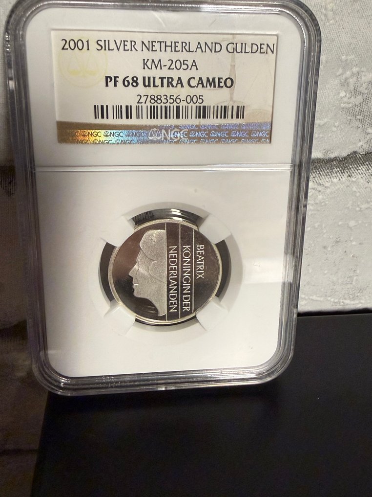 Netherlands. 1 Gulden 2001 PR68 ultra cameo (No reserve price) #2.1